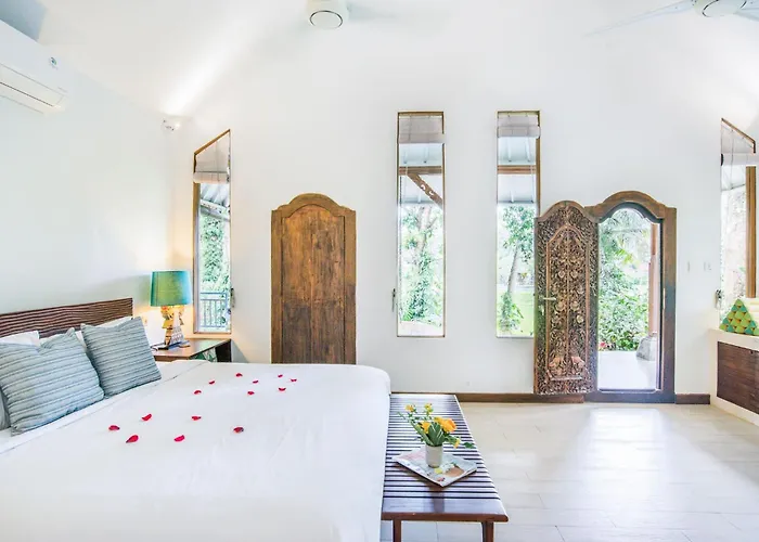 Luxury Oasis - Stunning At The Gateway To