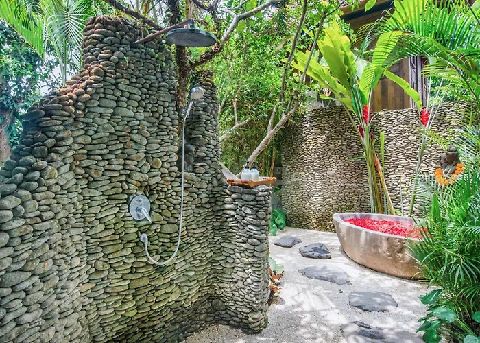 Luxury Oasis - Stunning At The Gateway To